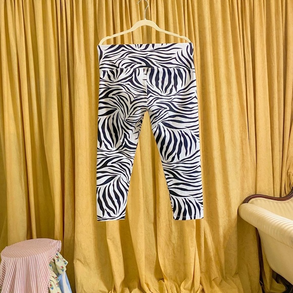 Y2k Stretchy Zebra Pants - Picture 2 of 3